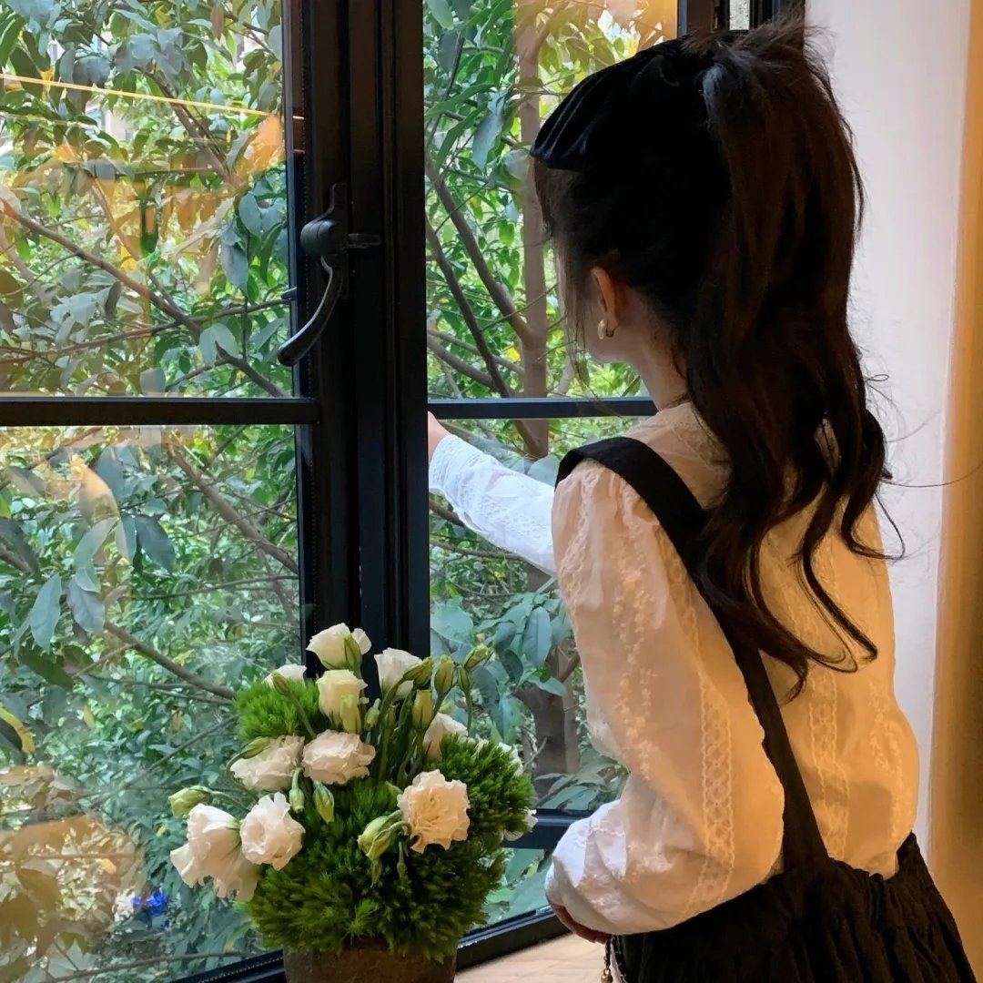在池中